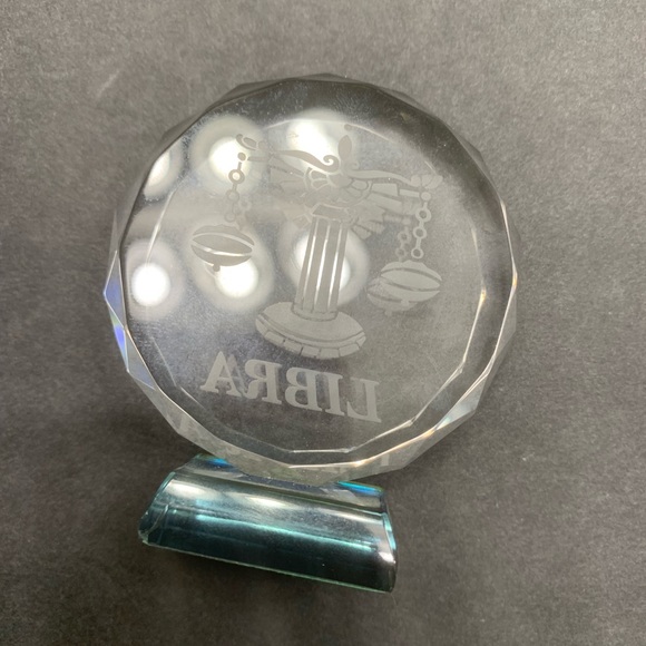 Libra Decor - Picture 3 of 4